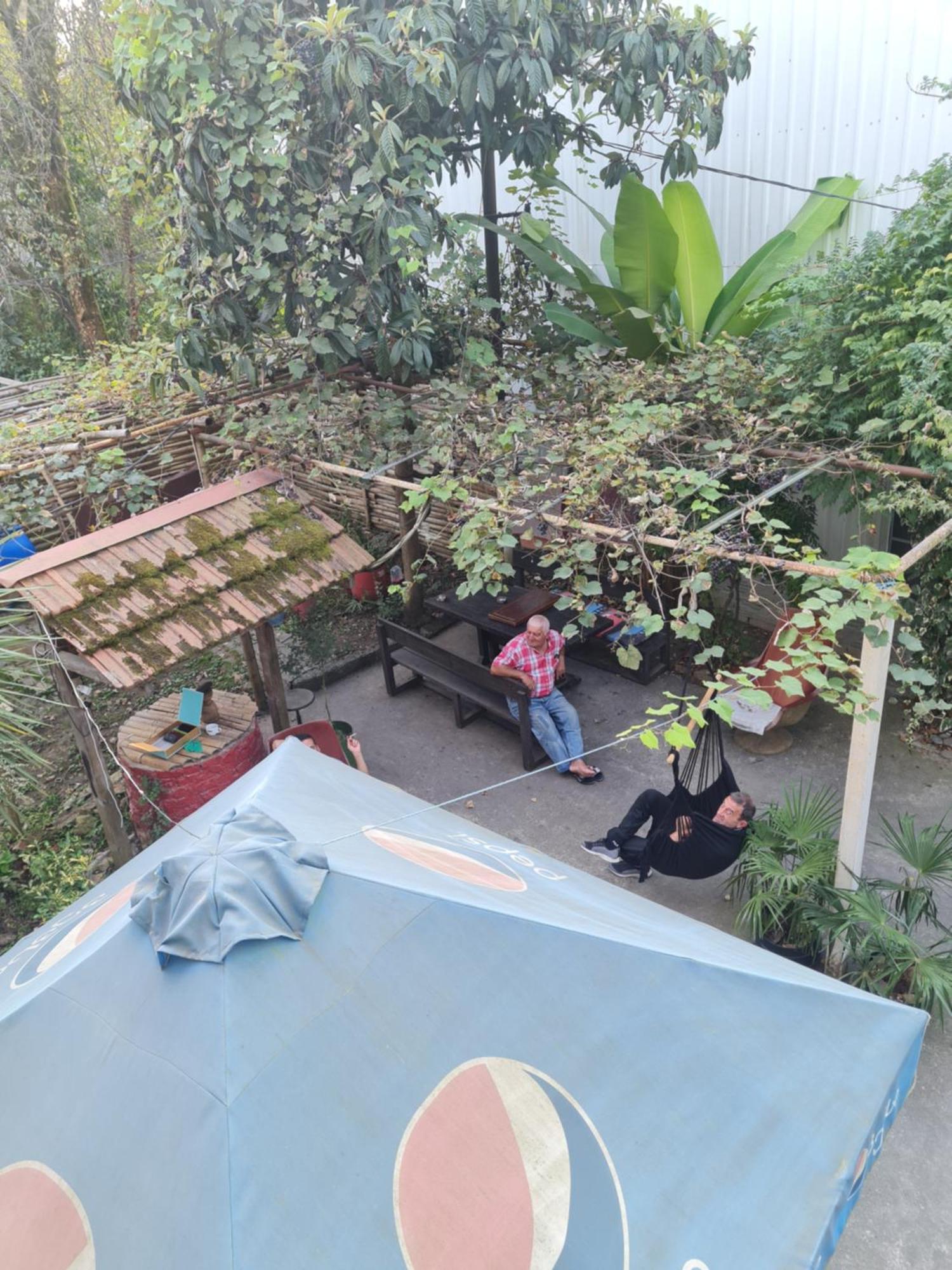 Merabi Guest House Makhinjauri Kamer foto